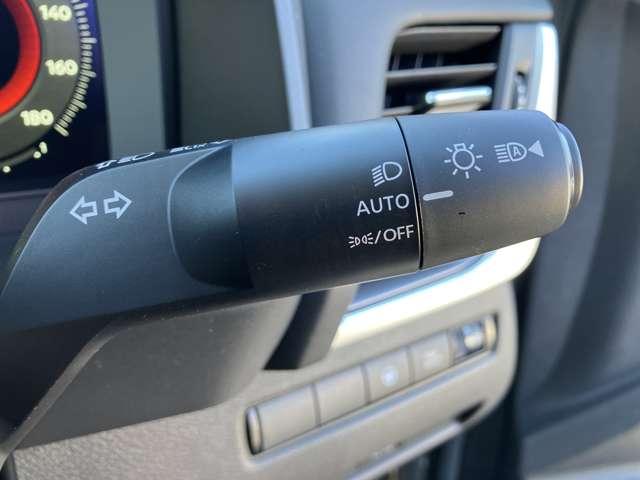 エクストレイル 1.5 X 雹害車 日産コネクトナビ プロパイロット アラウンドビューモニター 踏み間違い防止装置 1オーナー LED スマートキー レーダークルーズ アルミホイール ETC エアコン パワーステアリング バックカメラ 禁煙車(15枚目)