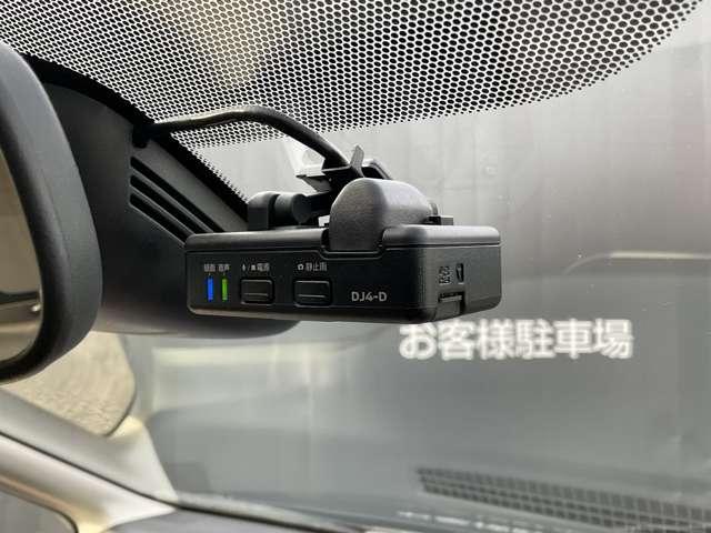 �m�h���C�u���R�[�_�[�n���A���ڂ̃h�����R������̎��͂������ł����A�h���C�u�̎v���o���L�^����̂������ł��ˁ�