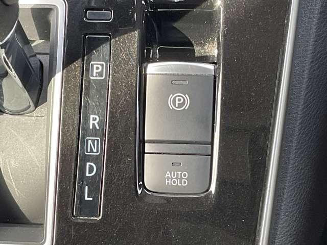 �`�t�s�n�@�g�n�k�c�@�\���ڂ��Ă���܂��I�u���[�L�𓥂�Œ�~����ƁA�����I�Ƀu���[�L�͂�ێ����܂��B�M���҂���a�ؒ��ȂǂɁA�u���[�L�y�_���𓥂ݑ�����K�v���Ȃ��A���̔����y�����Ă���܂���