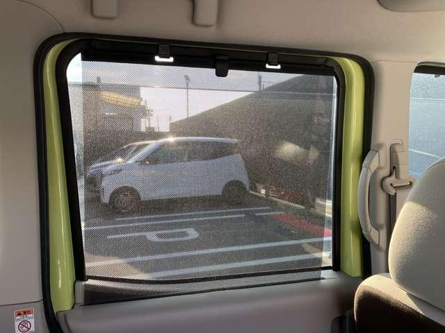 ���[���T���V�F�[�h���������Ă���܂��̂ŁAῂ������������Ղ��Ă���܂���