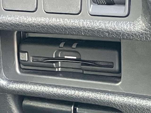 エクストレイル ２．０　２０Ｘｉ　ハイブリッド　大画面メモリーナビ　全方位カメラ　地デジ　オートマチックハイビーム　ＬＥＤヘッドライト　スマートキー　１オーナー　ＥＴＣ　ドライブレコーダー　パワーウインドウ　メモリーナビ　アルミホイール　キーレス（14枚目）