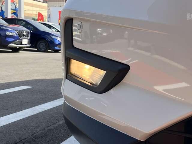 エクストレイル ２．０　２０Ｘｉ　ハイブリッド　大画面メモリーナビ　全方位カメラ　地デジ　オートマチックハイビーム　ＬＥＤヘッドライト　スマートキー　１オーナー　ＥＴＣ　ドライブレコーダー　パワーウインドウ　メモリーナビ　アルミホイール　キーレス（28枚目）