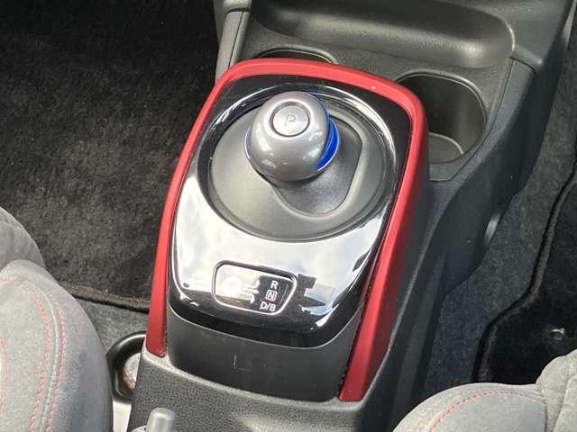 ノート １．２　ｅ－ＰＯＷＥＲ　ＮＩＳＭＯ　日産純正メモリーナビ　全方位カメラ　アラウンドビュ　エマージェンシーＢ　セキュリティー　ＡＷ　１オーナー　キーレススタート　車線逸脱警報装置　メモリーナビ付き　オートＬＥＤ　ＬＥＤヘットライト　記録簿（38枚目）