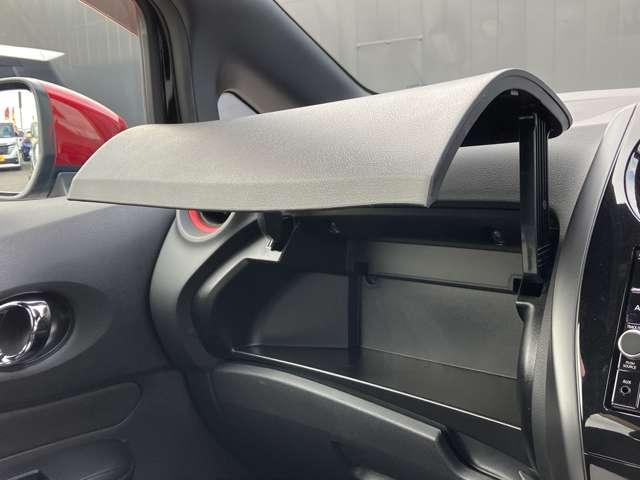 ノート １．２　ｅ－ＰＯＷＥＲ　ＮＩＳＭＯ　日産純正メモリーナビ　全方位カメラ　アラウンドビュ　エマージェンシーＢ　セキュリティー　ＡＷ　１オーナー　キーレススタート　車線逸脱警報装置　メモリーナビ付き　オートＬＥＤ　ＬＥＤヘットライト　記録簿（46枚目）