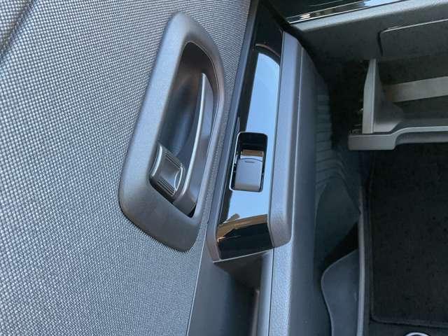 サクラ Ｘ　大画面メモリーナビ　全方位カメラ　カーテンエアバッグ　ＡＴハイビーム　取説記録簿　インテリキ　ＬＥＤランプ　フルセグ地デジ　ワンオーナー車　盗難防止装置　ＬＤＷ　ドライブレコーダー　禁煙　ＥＴＣ（37枚目）