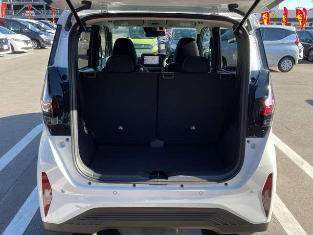 サクラ Ｘ　大画面メモリーナビ　全方位カメラ　カーテンエアバッグ　ＡＴハイビーム　取説記録簿　インテリキ　ＬＥＤランプ　フルセグ地デジ　ワンオーナー車　盗難防止装置　ＬＤＷ　ドライブレコーダー　禁煙　ＥＴＣ（42枚目）