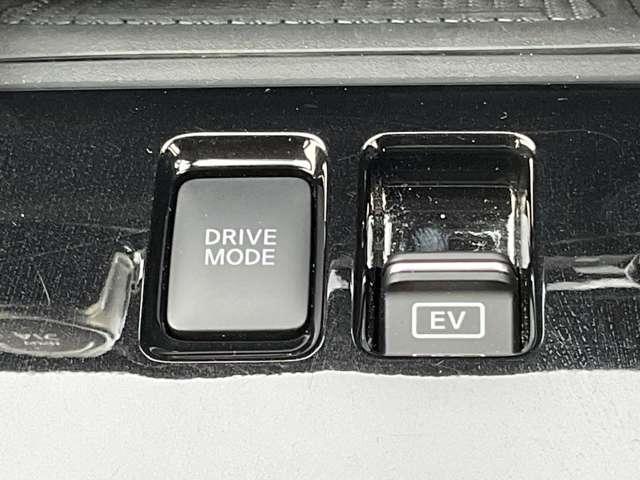 キックス 1.2 X (e-POWER) 大画面メモリーナビ 全方位カメラ アラウンドビューモニタ キーレス サイドカメラ パワステ 車線逸脱 ABS LEDヘッドランプ フルセグTV 禁煙車 オートエアコン ドラレコ ワンオーナー ETC(8枚目)