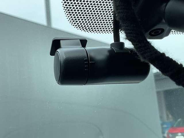 キックス 1.2 X (e-POWER) 大画面メモリーナビ 全方位カメラ アラウンドビューモニタ キーレス サイドカメラ パワステ 車線逸脱 ABS LEDヘッドランプ フルセグTV 禁煙車 オートエアコン ドラレコ ワンオーナー ETC(14枚目)