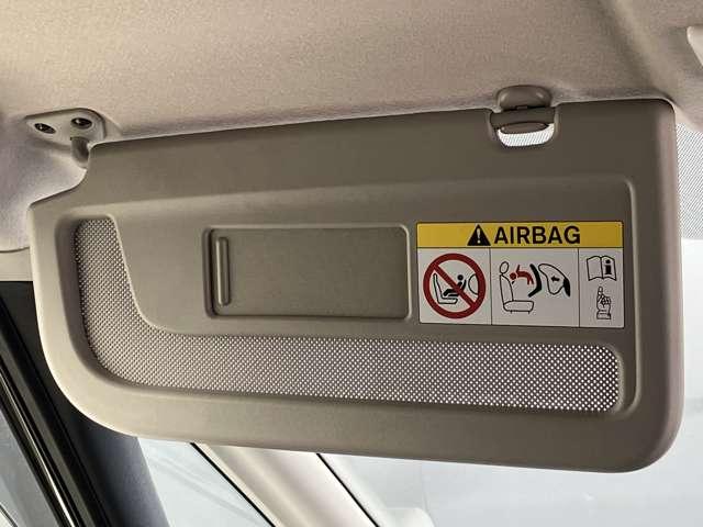 セレナ ２．０　ハイウェイスター　Ｖ　大画面メモリーナビ　全方位カメラ　シートヒータ　ハイビームアシスト　レーダーＣ　ＬＥＤランプ　サイドエアバッグ　アルミ　三列シート　ワンオーナー　エアバッグ　ＬＤＰ　寒冷地　キーフリー　ＥＴＣ　ＡＢＳ（48枚目）