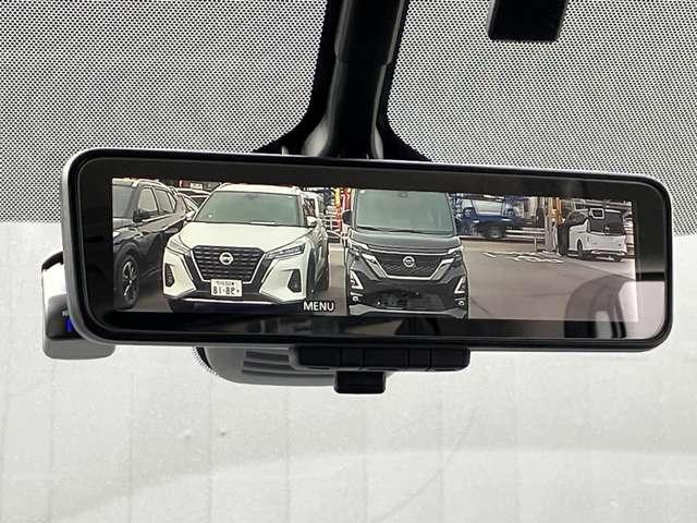 セレナ １．２　ｅ－ＰＯＷＥＲ　ハイウェイスター　Ｖ　大画面メモリーナビ　全方位カメラ　キーレスエントリ　レーダークルーズＣ　衝突軽減ブレーキシステム　スマートキーＰスタート　１オーナ　車線逸脱　ＬＥＤヘッドライト　ＥＴＣ　ドライブレコーダー　記録簿付き（9枚目）