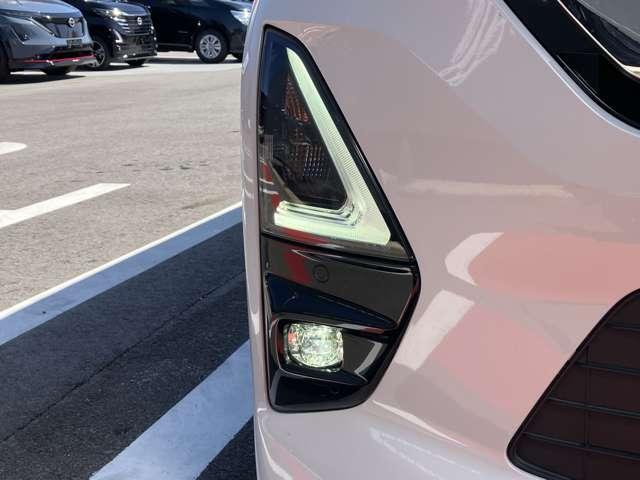 ルークス ６６０　ハイウェイスターＧターボ　プロパイロット　エディショ　大画面メモリーナビ　全方位カメラ　ＥＴＣ２．０　エマジェンシーブレーキ　両側パワースライドドアー　１オーナー車　スマキー　パワーウィンドウ　アイスト　ＬＥＤランプ　レーダークルーズ　オートハイビーム（10枚目）