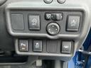 各スイッチ類は運転席右側にまとまっております♪