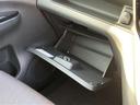 グローブボックスは広々としております☆