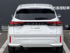 Ÿ�����̵�����֤Ǥ⡢����������ǥ����顼�μ֤�Ź��Ǹ����Ǥ��ޤ����ʣǣţ�-�ո��������ƥ�ˡ��ޤ������ǥ����顼�ʤΤǤ�����󿷼֤Τ����̤⾵��ޤ��� 6