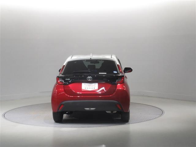 ヤリス Ｘ　衝突被害軽減システム　バックカメラ　ＣＤ　ミュージックプレイヤー接続可　ＤＶＤ再生　スマートキー　キーレス　ワンオーナー（5枚目）