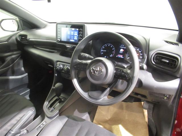 ヤリス Ｘ　衝突被害軽減システム　バックカメラ　ＣＤ　ミュージックプレイヤー接続可　ＤＶＤ再生　スマートキー　キーレス　ワンオーナー（15枚目）