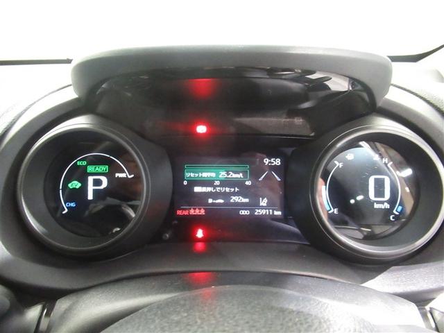 ヤリスクロス ハイブリッドＧ　衝突被害軽減システム　メモリーナビ　フルセグ　バックカメラ　ＥＴＣ　ミュージックプレイヤー接続可　オートクルーズコントロール　スマートキー　キーレス　ハイブリッド　ワンオーナー（21枚目）