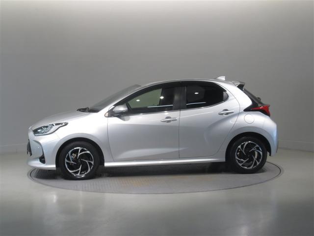 ヤリス ハイブリッドＺ　衝突被害軽減システム　メモリーナビ　バックカメラ　ＥＴＣ　ＣＤ　ミュージックプレイヤー接続可　ＤＶＤ再生　オートクルーズコントロール　ＬＥＤヘッドランプ　スマートキー　キーレス　ハイブリッド（3枚目）