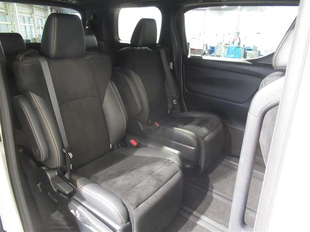 アルファード ２．５Ｓ　タイプゴールド　衝突被害軽減システム　メモリーナビ　フルセグ　バックカメラ　ＥＴＣ　ＣＤ　ミュージックプレイヤー接続可　ＤＶＤ再生　後席モニター　オートクルーズコントロール　ＬＥＤヘッドランプ　両側電動スライド（21枚目）