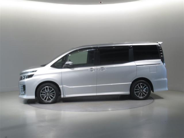 ヴォクシー ＺＳ　衝突被害軽減システム　メモリーナビ　フルセグ　バックカメラ　ＥＴＣ　ＣＤ　ミュージックプレイヤー接続可　ＤＶＤ再生　ＬＥＤヘッドランプ　電動スライドドア　乗車定員８人　３列シート　スマートキー（6枚目）