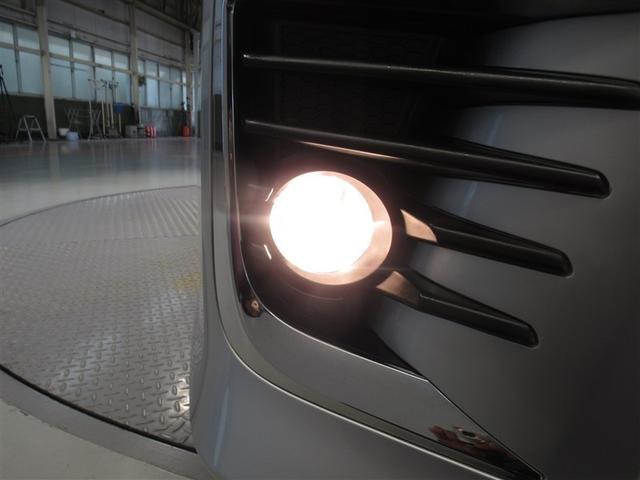 ヴォクシー ＺＳ　衝突被害軽減システム　メモリーナビ　フルセグ　バックカメラ　ＥＴＣ　ＣＤ　ミュージックプレイヤー接続可　ＤＶＤ再生　ＬＥＤヘッドランプ　電動スライドドア　乗車定員８人　３列シート　スマートキー（13枚目）