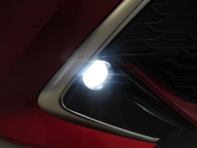 カローラスポーツ ハイブリッドＧ　Ｚ　衝突被害軽減システム　メモリーナビ　バックカメラ　ＥＴＣ　ミュージックプレイヤー接続可　オートクルーズコントロール　ＬＥＤヘッドランプ　スマートキー　キーレス　ハイブリッド　ワンオーナー（10枚目）