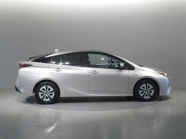 プリウス Ａ　衝突被害軽減システム　メモリーナビ　ワンセグ　バックカメラ　ＥＴＣ　ＣＤ　ミュージックプレイヤー接続可　オートクルーズコントロール　ＬＥＤヘッドランプ　スマートキー　キーレス　ハイブリッド（7枚目）