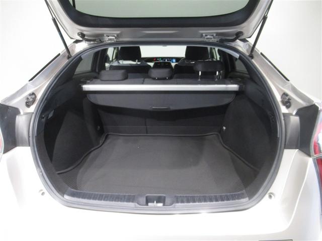 プリウス Ａ　衝突被害軽減システム　メモリーナビ　ワンセグ　バックカメラ　ＥＴＣ　ＣＤ　ミュージックプレイヤー接続可　オートクルーズコントロール　ＬＥＤヘッドランプ　スマートキー　キーレス　ハイブリッド（13枚目）