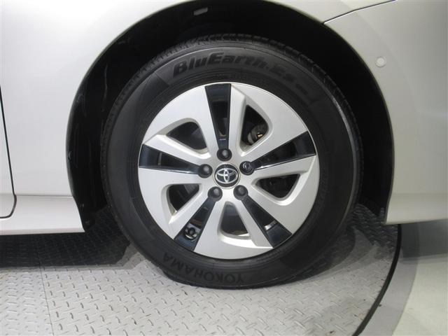 プリウス Ａ　衝突被害軽減システム　メモリーナビ　ワンセグ　バックカメラ　ＥＴＣ　ＣＤ　ミュージックプレイヤー接続可　オートクルーズコントロール　ＬＥＤヘッドランプ　スマートキー　キーレス　ハイブリッド（28枚目）