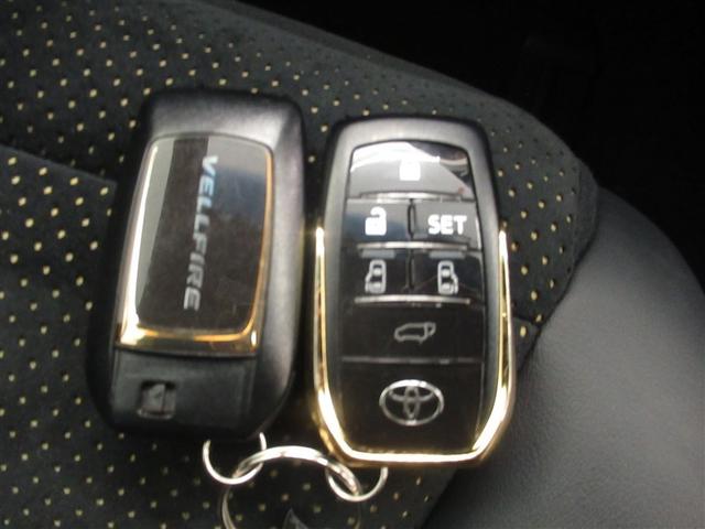 ヴェルファイア ２．５Ｚ　Ａエディション　ゴールデンアイズ　衝突被害軽減システム　メモリーナビ　フルセグ　バックカメラ　ＥＴＣ　ＣＤ　ミュージックプレイヤー接続可　ＤＶＤ再生　後席モニター　オートクルーズコントロール　ＬＥＤヘッドランプ　両側電動スライド（26枚目）