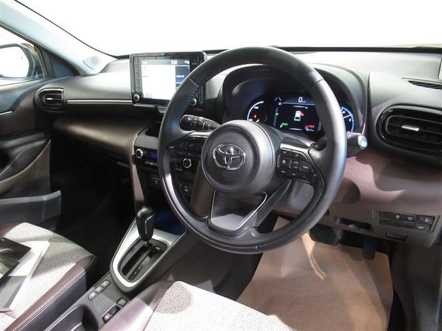 ヤリスクロス ハイブリッドZ 衝突被害軽減システム メモリーナビ フルセグ バックカメラ ミュージックプレイヤー接続可 電動シート オートクルーズコントロール LEDヘッドランプ スマートキー キーレス ハイブリッド ワンオーナー(21枚目)