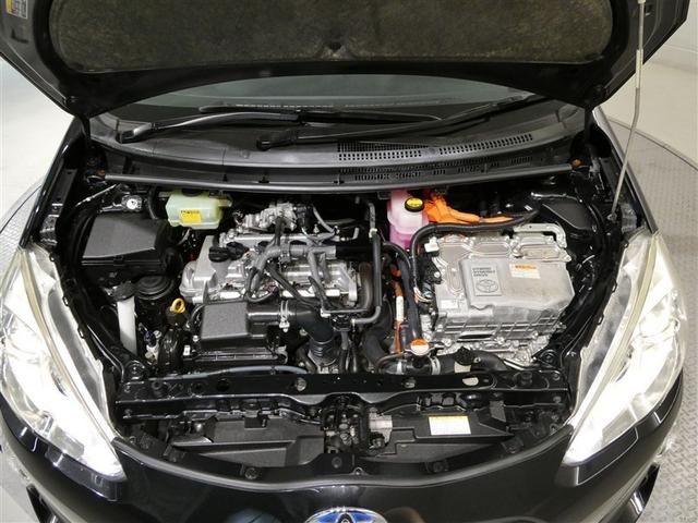 アクア Ｓスタイルブラック　衝突被害軽減システム　メモリーナビ　フルセグ　バックカメラ　ＥＴＣ　ＣＤ　ミュージックプレイヤー接続可　ＤＶＤ再生　スマートキー　キーレス　ハイブリッド　ワンオーナー（14枚目）