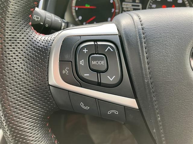 �V�t�g���o�[���ӂ̓w�A���C�����H���{���ꂽ�������̃p�l����s�A�m�u���b�N�Ȃǂ̌���̂���f�ނ��g���邱�Ƃ����������������o���f�U�C���ł��I