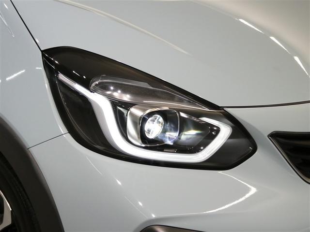 フィット ｅ：ＨＥＶクロスター　衝突被害軽減システム　メモリーナビ　フルセグ　バックカメラ　ＥＴＣ　ＣＤ　ミュージックプレイヤー接続可　ＤＶＤ再生　オートクルーズコントロール　ＬＥＤヘッドランプ　スマートキー　キーレス　ハイブリッド（13枚目）