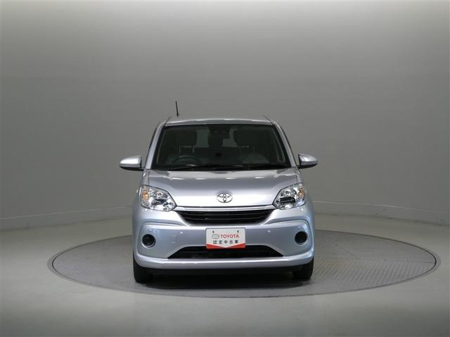 パッソ Ｘ　Ｌパッケージ　衝突被害軽減システム　メモリーナビ　ワンセグ　バックカメラ　ＣＤ　ミュージックプレイヤー接続可　ＬＥＤヘッドランプ　ベンチシート　スマートキー　キーレス　アイドリングストップ　ワンオーナー（5枚目）