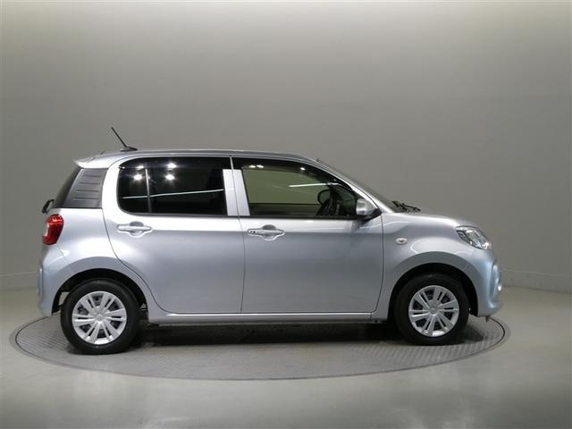 パッソ Ｘ　Ｌパッケージ　衝突被害軽減システム　メモリーナビ　ワンセグ　バックカメラ　ＣＤ　ミュージックプレイヤー接続可　ＬＥＤヘッドランプ　ベンチシート　スマートキー　キーレス　アイドリングストップ　ワンオーナー（10枚目）