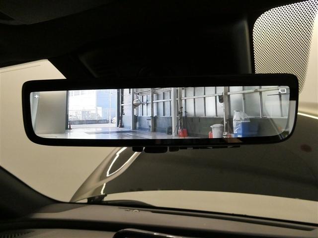 クラウンスポーツ Ｚ　衝突被害軽減システム　メモリーナビ　フルセグ　バックカメラ　ＥＴＣ　ミュージックプレイヤー接続可　電動シート　オートクルーズコントロール　ＬＥＤヘッドランプ　３列シート　スマートキー　キーレス　４ＷＤ（7枚目）