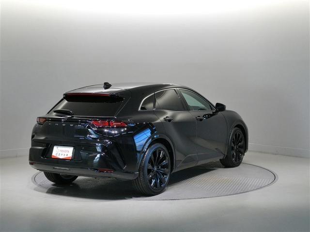 クラウンスポーツ Ｚ　衝突被害軽減システム　メモリーナビ　フルセグ　バックカメラ　ＥＴＣ　ミュージックプレイヤー接続可　電動シート　オートクルーズコントロール　ＬＥＤヘッドランプ　３列シート　スマートキー　キーレス　４ＷＤ（12枚目）