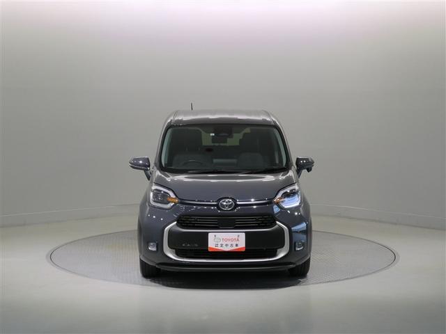 シエンタ ハイブリッドＺ　衝突被害軽減システム　メモリーナビ　フルセグ　バックカメラ　ＥＴＣ　ミュージックプレイヤー接続可　オートクルーズコントロール　ＬＥＤヘッドランプ　両側電動スライド　スマートキー　キーレス　ハイブリッド（8枚目）