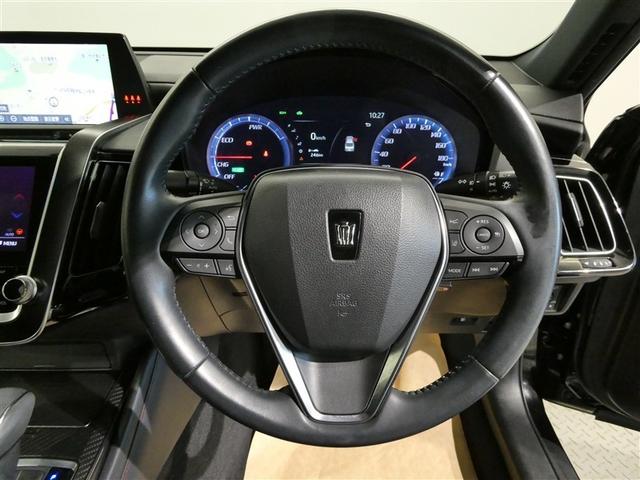 クラウンハイブリッド ＲＳ　リミテッド　衝突被害軽減システム　メモリーナビ　フルセグ　バックカメラ　ＥＴＣ　ＣＤ　ミュージックプレイヤー接続可　ＤＶＤ再生　サンルーフ　電動シート　オートクルーズコントロール　ＬＥＤヘッドランプ　スマートキー（23枚目）