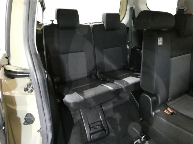 シエンタ ハイブリッド　Ｇ　セーフティーエディションＩＩ　衝突被害軽減システム　メモリーナビ　ワンセグ　バックカメラ　ＥＴＣ　ＣＤ　ミュージックプレイヤー接続可　オートクルーズコントロール　ＬＥＤヘッドランプ　両側電動スライド　乗車定員７人　３列シート（18枚目）