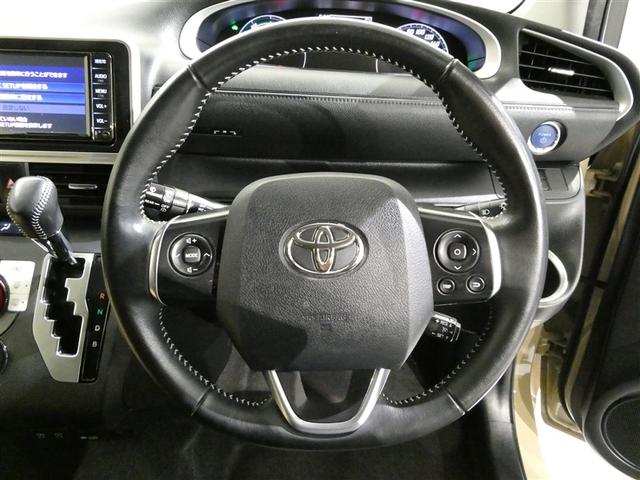 シエンタ ハイブリッド　Ｇ　セーフティーエディションＩＩ　衝突被害軽減システム　メモリーナビ　ワンセグ　バックカメラ　ＥＴＣ　ＣＤ　ミュージックプレイヤー接続可　オートクルーズコントロール　ＬＥＤヘッドランプ　両側電動スライド　乗車定員７人　３列シート（20枚目）