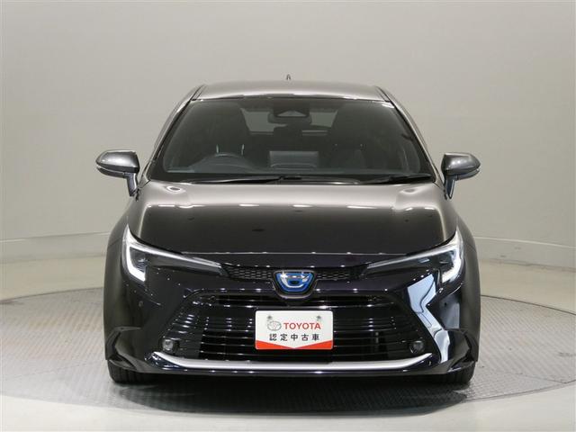 カローラツーリング ハイブリッド ダブルバイビー 衝突被害軽減システム メモリーナビ フルセグ バックカメラ ETC ミュージックプレイヤー接続可 オートクルーズコントロール LEDヘッドランプ スマートキー キーレス ハイブリッド ワンオーナー(2枚目)