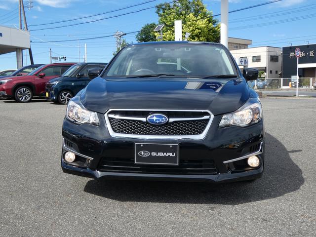 インプレッサスポーツ 1.6i-Lアイサイト プラウドエディション CDオーディオ USB AUX ハロゲンヘッドライト フロントフォグランプ プッシュスタート スマートキー アイサイトver3 全車速追従機能付きクルーズコントロール 車線逸脱抑制 誤発進抑制制御(4枚目)