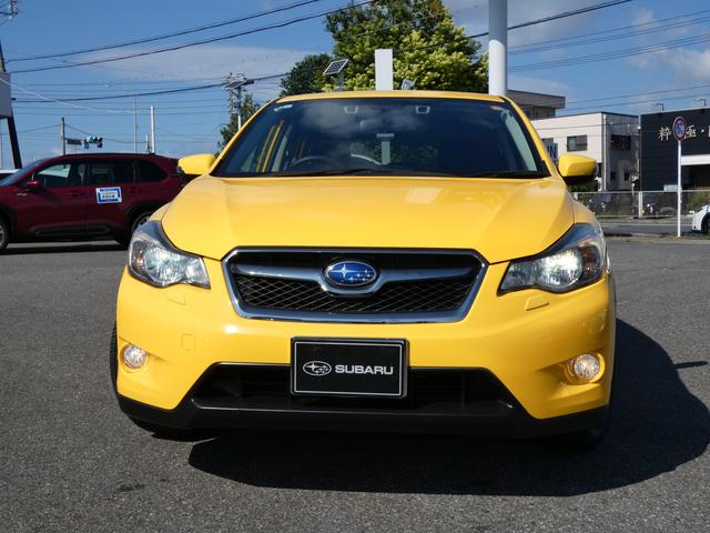 ＸＶ ２．０ｉ－Ｌ　アイサイトポップスター　タイヤ新品交換済　サンルーフ　カロッツェリアナビ　フルセグ　ＣＤ　ＤＶＤ　Ｂｌｕｅｔｏｏｔｈオーディオ　バックカメラ　ＥＴＣ２．０　ＨＩＤヘッドライト　１７インチアルミホイール　左右独立エアコン　アイドリングストップ（4枚目）