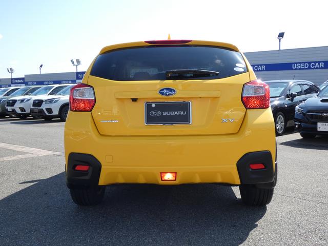 ＸＶ ２．０ｉ－Ｌ　アイサイトポップスター　タイヤ新品交換済　サンルーフ　カロッツェリアナビ　フルセグ　ＣＤ　ＤＶＤ　Ｂｌｕｅｔｏｏｔｈオーディオ　バックカメラ　ＥＴＣ２．０　ＨＩＤヘッドライト　１７インチアルミホイール　左右独立エアコン　アイドリングストップ（5枚目）