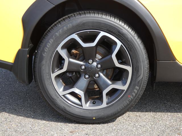 ＸＶ ２．０ｉ－Ｌ　アイサイトポップスター　タイヤ新品交換済　サンルーフ　カロッツェリアナビ　フルセグ　ＣＤ　ＤＶＤ　Ｂｌｕｅｔｏｏｔｈオーディオ　バックカメラ　ＥＴＣ２．０　ＨＩＤヘッドライト　１７インチアルミホイール　左右独立エアコン　アイドリングストップ（8枚目）