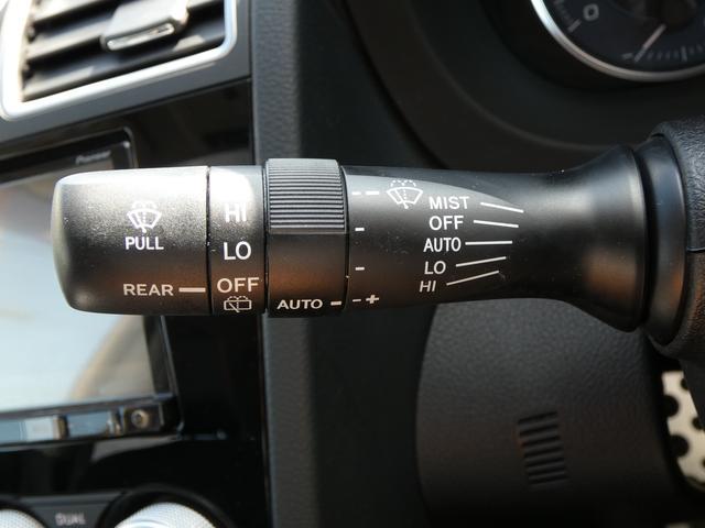 ＸＶ ２．０ｉ－Ｌ　アイサイトポップスター　タイヤ新品交換済　サンルーフ　カロッツェリアナビ　フルセグ　ＣＤ　ＤＶＤ　Ｂｌｕｅｔｏｏｔｈオーディオ　バックカメラ　ＥＴＣ２．０　ＨＩＤヘッドライト　１７インチアルミホイール　左右独立エアコン　アイドリングストップ（24枚目）