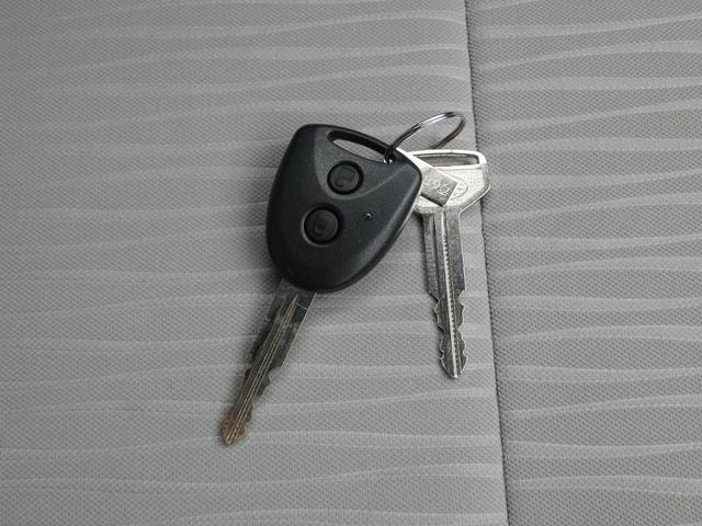 プレオプラス F スマートアシスト 元社用車 タイヤ新品交換済 ETC 純正CDオーディオ スマートアシスト3 ハイビームアシスト 誤発進抑制制御 誤後進抑制制御 車線逸脱警報 障害物センサー リモコンキー TFTマルチインフォメーションディスプレイ(34枚目)