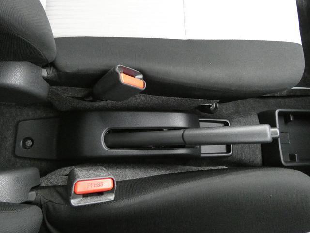プレオプラス Ｌ　スマートアシスト　元社用車　純正ＣＤオーディオ　ＥＴＣ　スマートアシスト３　ハイビームアシスト　車線逸脱警報　誤発進抑制制御　誤後進抑制制御　ＬＥＤヘッドライト　障害物センサー　電動格納ドアミラー　リモコンキー　アイドリングストップ　ＶＤＣ（30枚目）